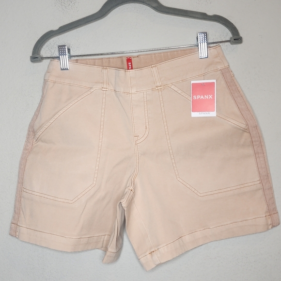NWT SPANX 6-Inch Stretch Twill Shorts in Pale Pink.  Size small. - Picture 1 of 16